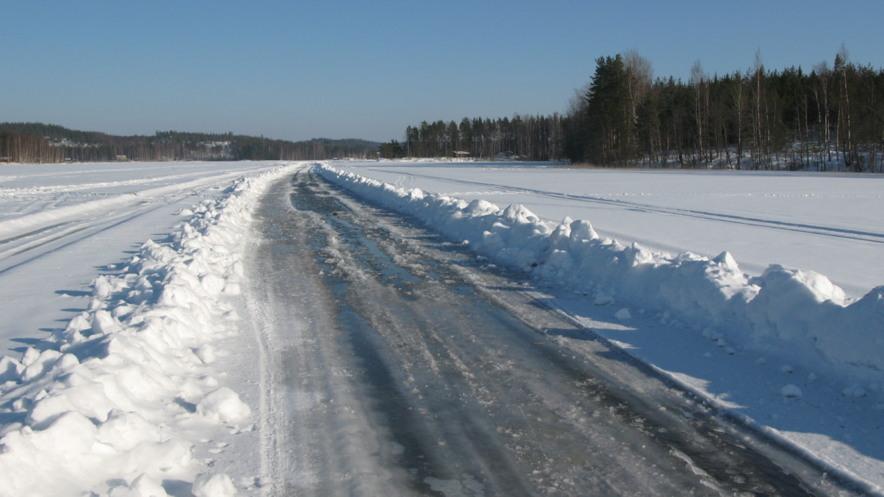 Winter regional routes: how to assess the risks of short trips